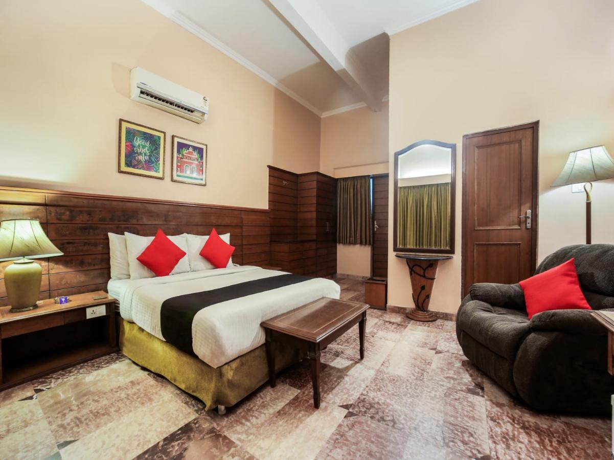 Capital O 10953 Dayal Lodge - A Boutique Hotel Agra  Exterior photo