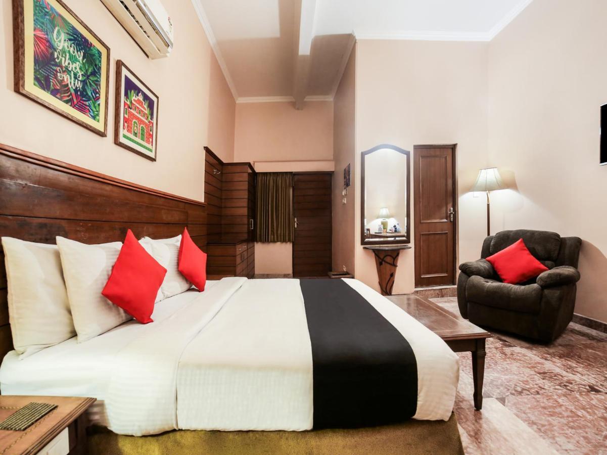 Capital O 10953 Dayal Lodge - A Boutique Hotel Agra  Exterior photo