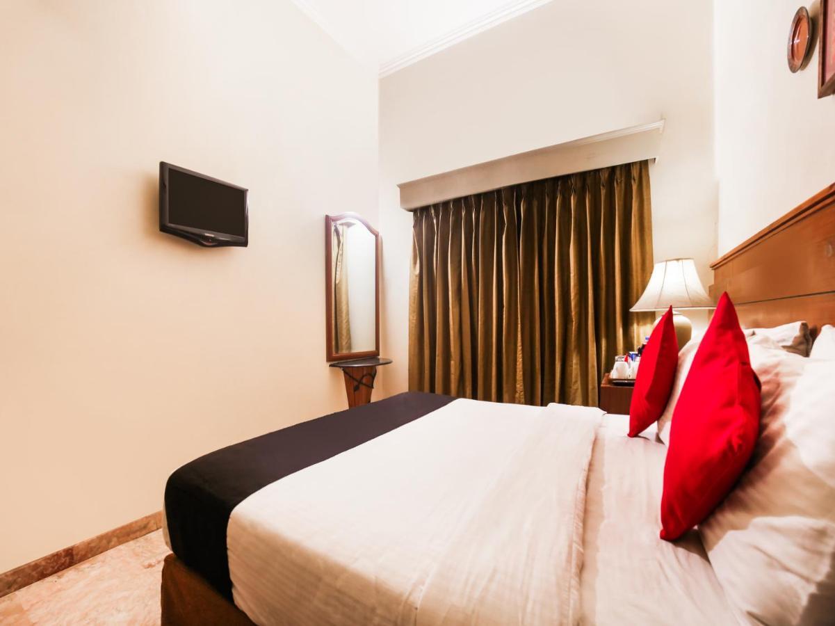 Capital O 10953 Dayal Lodge - A Boutique Hotel Agra  Exterior photo